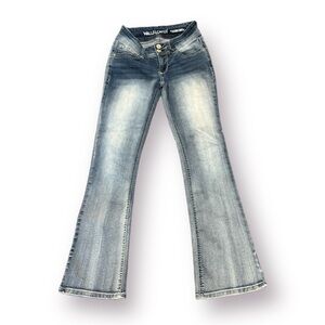 Wallflower Bootcut Lucious Curvy Fit Jeans